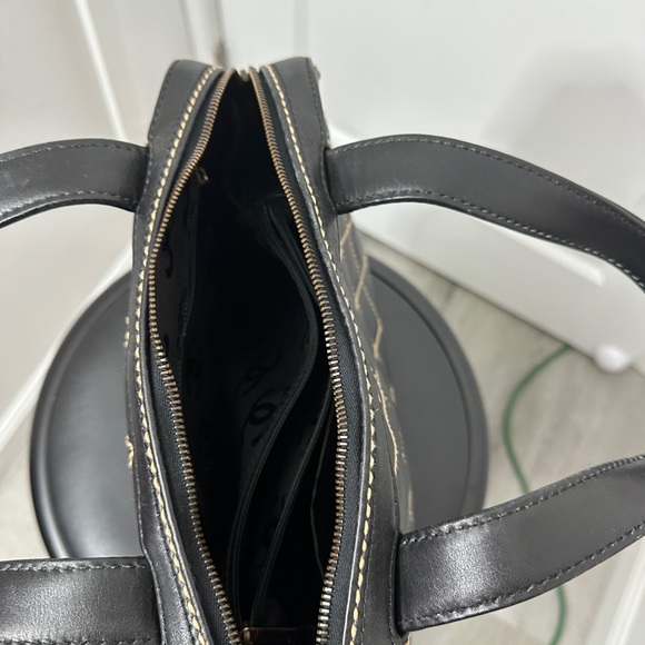 Authentic CHANEL
Black Leather Wild Stitch Boston Bag-preowned - Picture 5 of 11